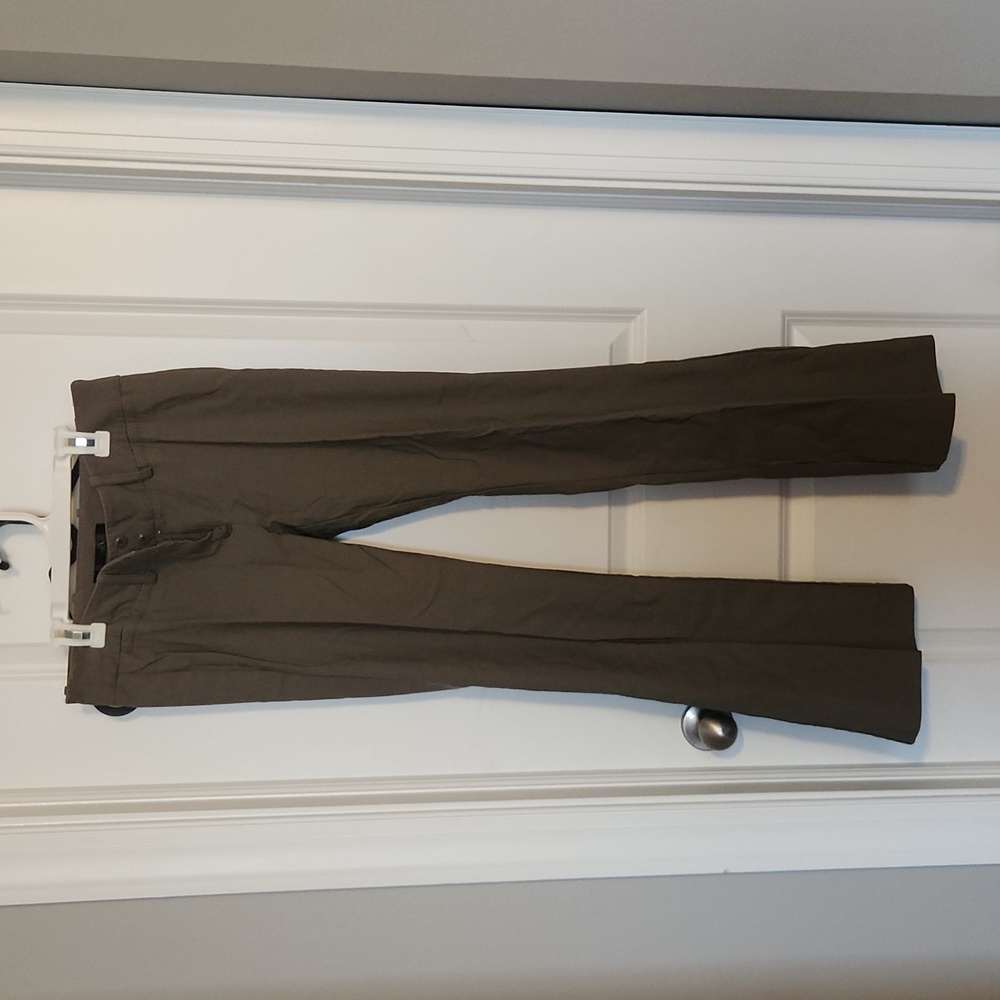 Womens low rise boot cut dress pants. Taupe. Size M.
